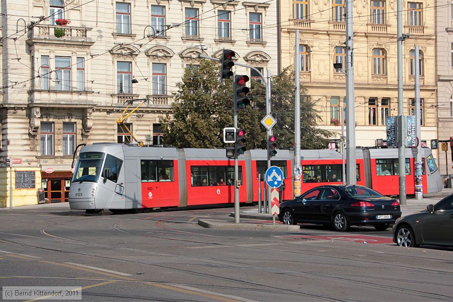 Straßenbahn Praha - 9123
/ Bild: praha9123_bk1110210195.jpg