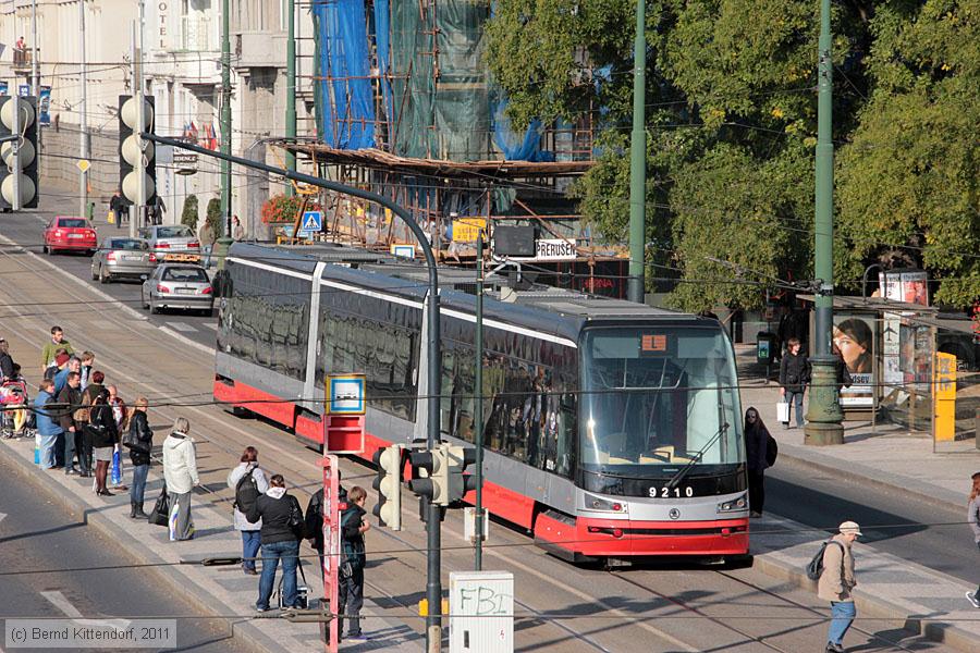 Straßenbahn Praha - 9210
/ Bild: praha9210_bk1110210436.jpg