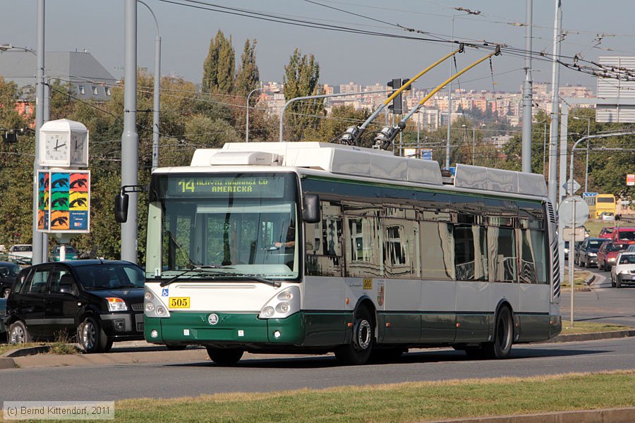 Trolleybus Plzeň - 505
/ Bild: plzen505_bk1110170154.jpg