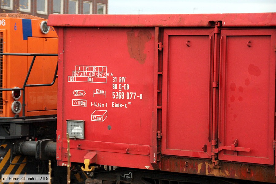 Deutsche Bahn - 31805369077-8
/ Bild: db318053690778_bk0911250046.jpg Deutsche Bahn - 31805369077-8
/ Bild: db318053690778_bk0911250046.jpg