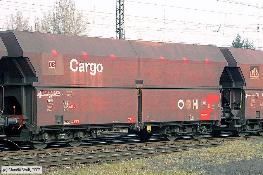 Deutsche Bahn - 81806645811-3
/ Bild: db818066458113_cw0703160023.jpg