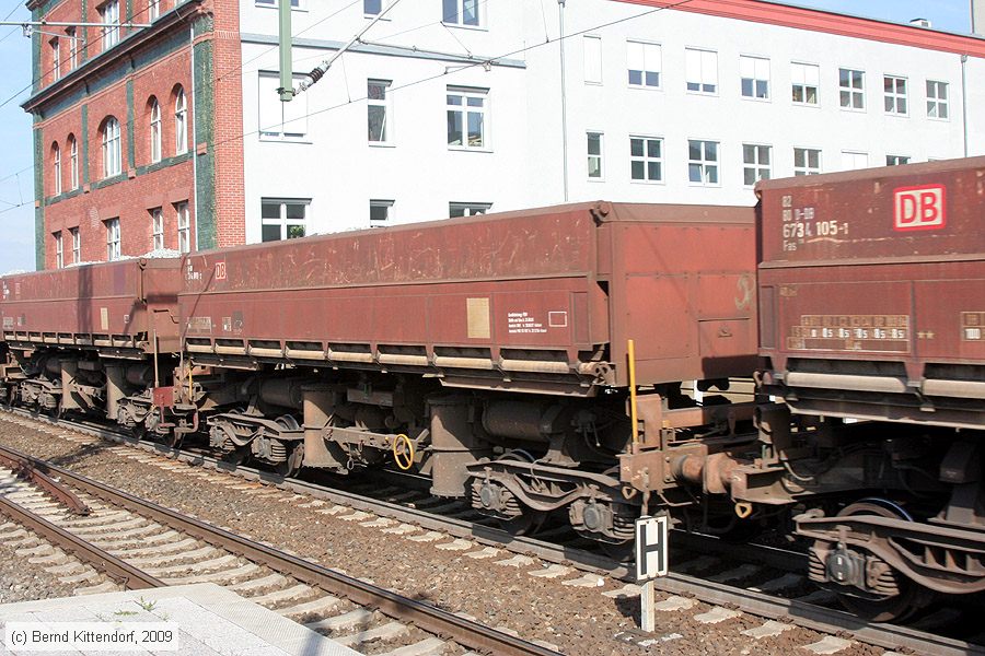 Deutsche Bahn - 82806734001-2
/ Bild: db828067340012_bk0906030065.jpg