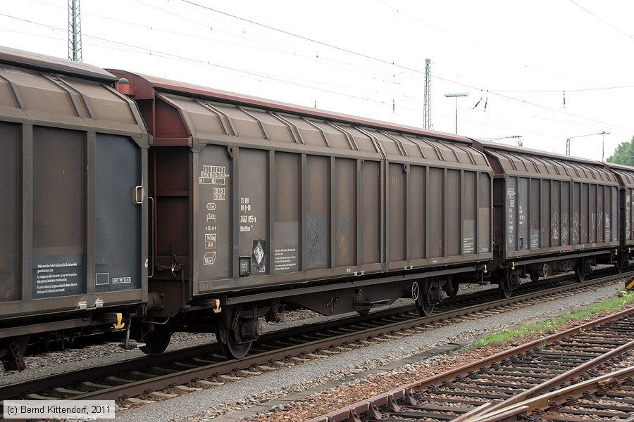 Deutsche Bahn - 21802462055-9
/ Bild: db218024620559_bk1107270075.jpg