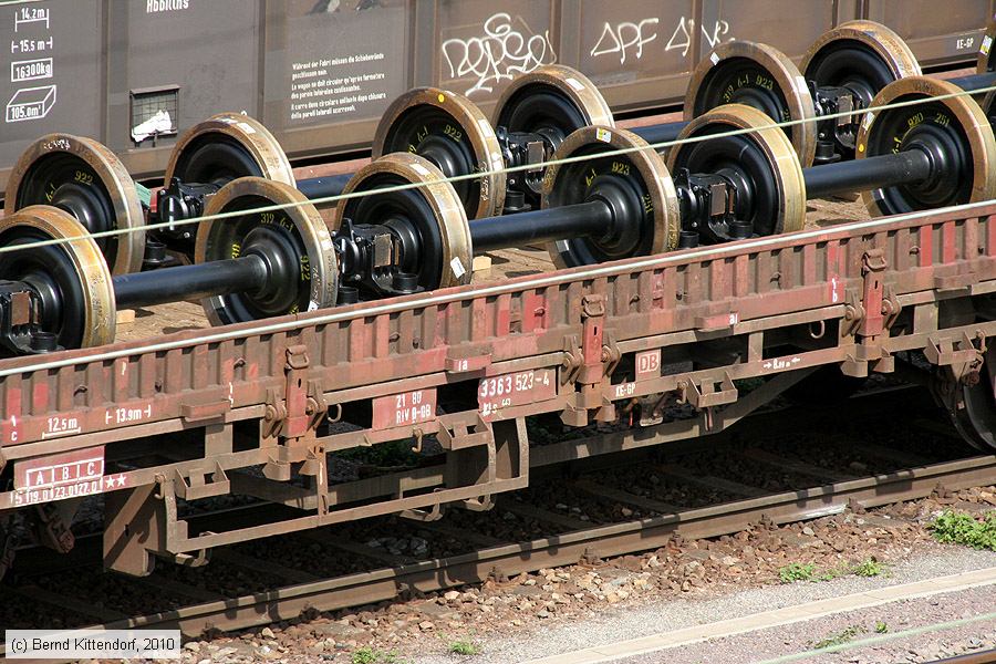 Deutsche Bahn - 21803363523-4
/ Bild: db218033635234_bk1007310047.jpg