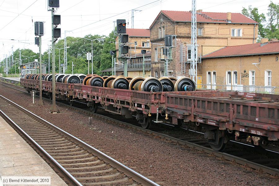 Deutsche Bahn - 21803367899-4
/ Bild: db218033678994_bk1006150242.jpg