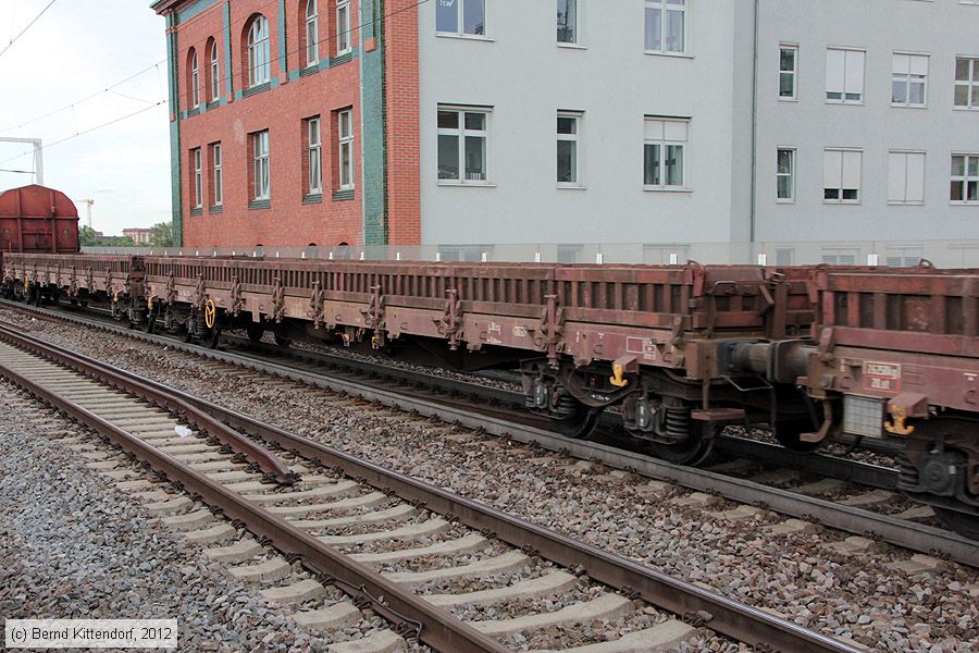 Deutsche Bahn - 31803944301-1
/ Bild: db318039443011_bk1207190018.jpg