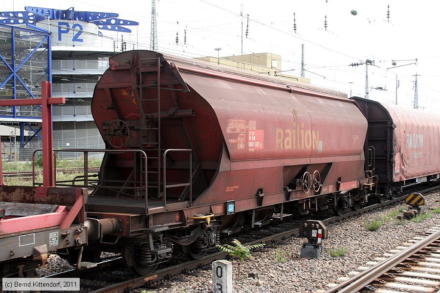 Deutsche Bahn - 31800691667-6
/ Bild: db318006916676_bk1107270016.jpg