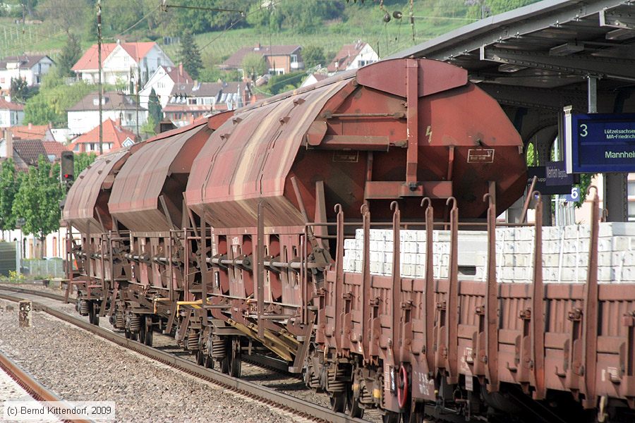 Deutsche Bahn - 31800843652-5
/ Bild: db318008436525_bk0904250185.jpg Deutsche Bahn - 31800843652-5
/ Bild: db318008436525_bk0904250185.jpg