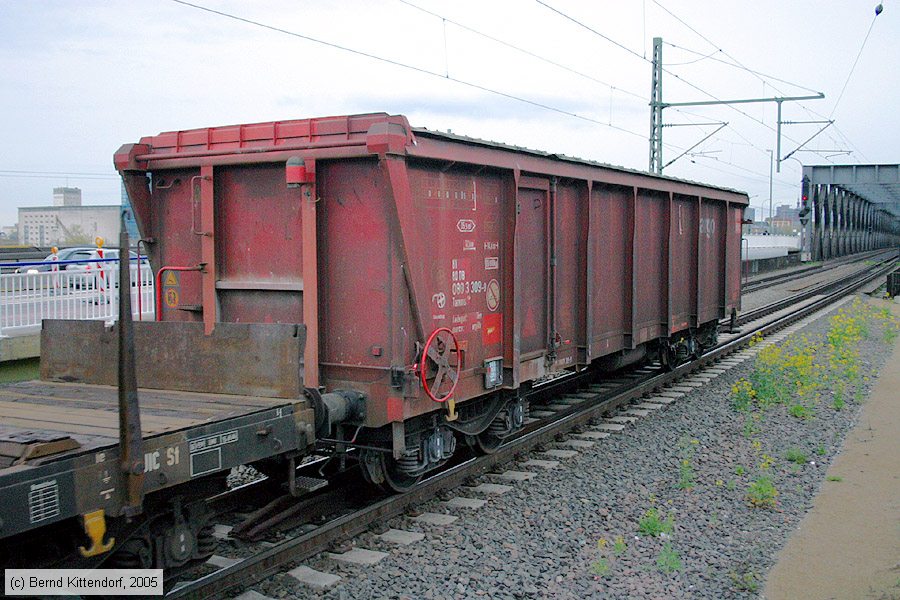 Deutsche Bahn - 81800803309-9
/ Bild: db818008033099_e0016679.jpg