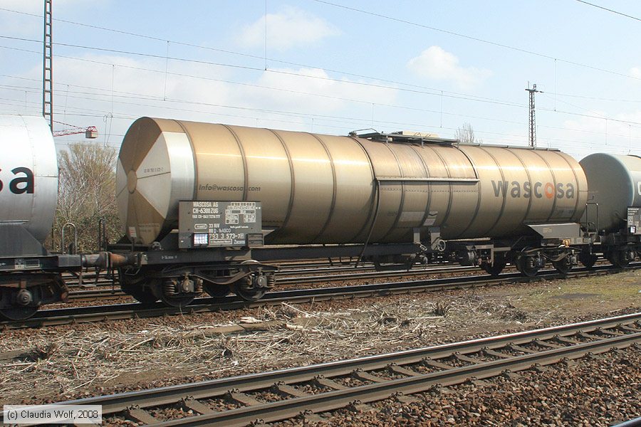 D-WASCO - 33807933573-7p
/ Bild: dwasco338079335737p_cw0803280044.jpg