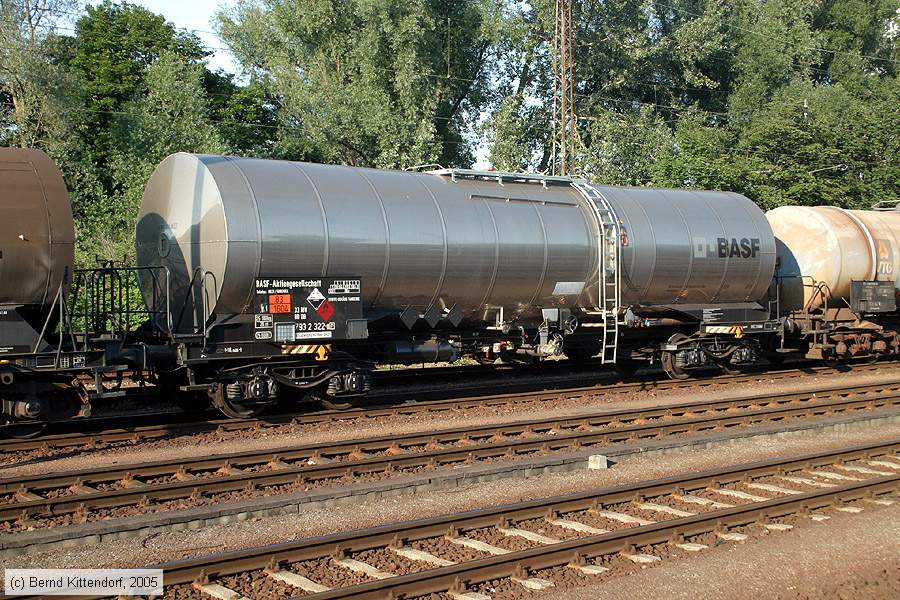 Deutsche Bahn - 33807932322-0p
/ Bild: db338079323220p_e0022292.jpg