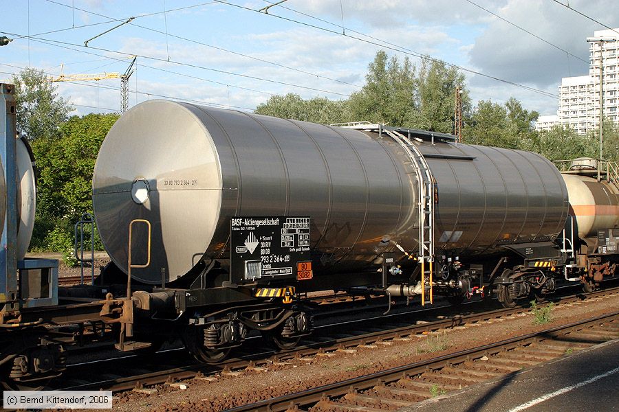 Deutsche Bahn - 33807932364-2p
/ Bild: db338079323642p_bk0606020225.jpg