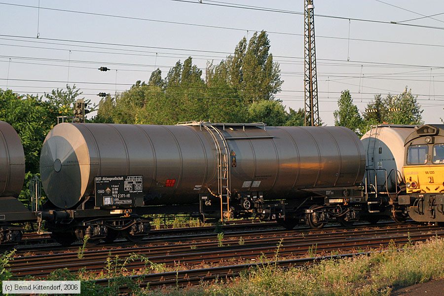 Deutsche Bahn - 33807932371-7p
/ Bild: db338079323717p_bk0607140022.jpg