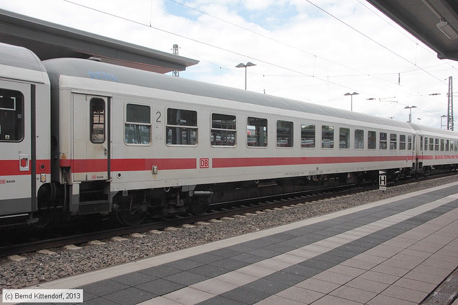 Deutsche Bahn - 51802294842-7
/ Bild: db518022948427_bk1306210013.jpg Deutsche Bahn - 51802294842-7
/ Bild: db518022948427_bk1306210013.jpg
