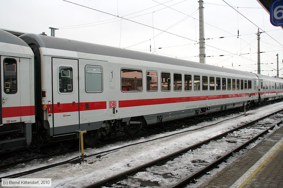 Deutsche Bahn - 61801890196-6
/ Bild: db618018901966_bk1002040102.jpg