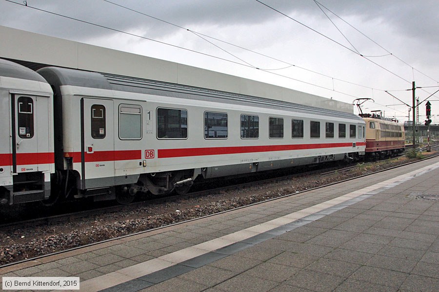 Deutsche Bahn - 61801991709-4
/ Bild: db618019917094_bk1506230014.jpg Deutsche Bahn - 61801991709-4
/ Bild: db618019917094_bk1506230014.jpg