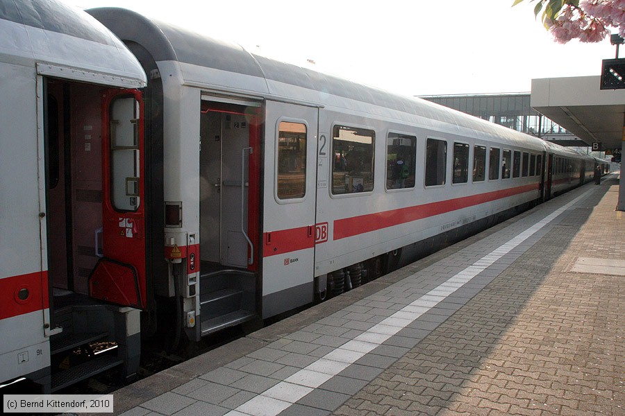 Deutsche Bahn - 61802194605-7
/ Bild: db618021946057_bk1004270029.jpg