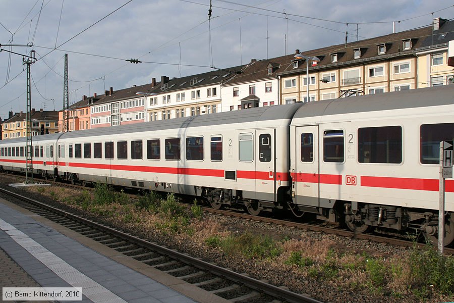 Deutsche Bahn - 61802991713-4
/ Bild: db618029917134_bk1006220352.jpg