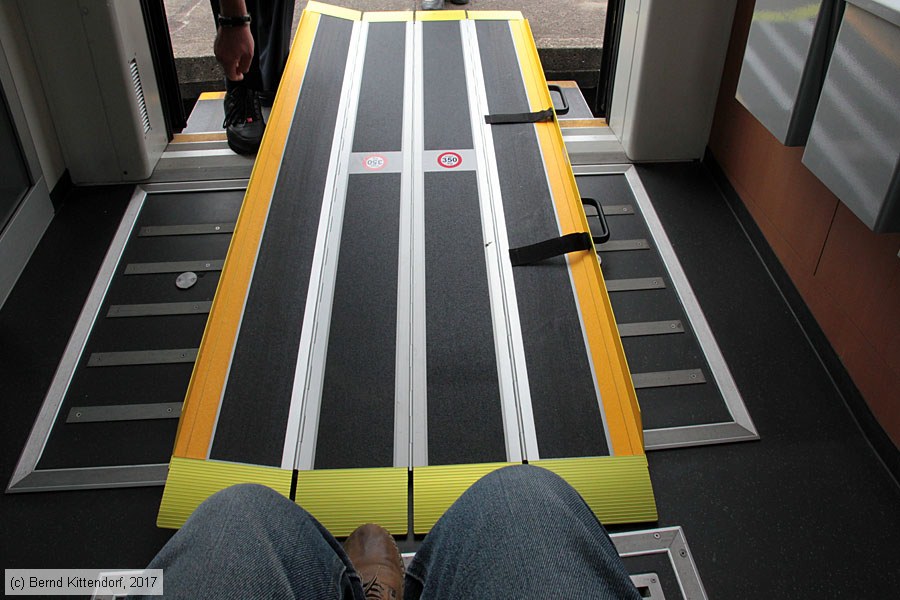 Deutsche Bahn - 50808681855-8
/ Bild: db508086818558_bk1707090072.jpg Deutsche Bahn - 50808681855-8
/ Bild: db508086818558_bk1707090072.jpg