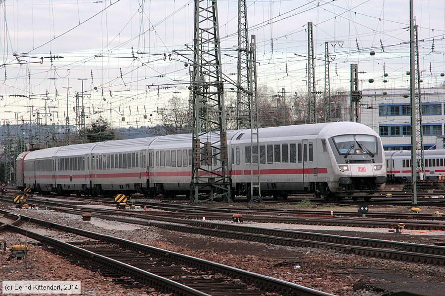 Deutsche Bahn - 61808091108-3
/ Bild: db618080911083_bk1401070040.jpg Deutsche Bahn - 61808091108-3
/ Bild: db618080911083_bk1401070040.jpg