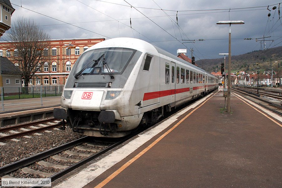 Deutsche Bahn - 61808091117-4
/ Bild: db618080911174_bk1004050047.jpg