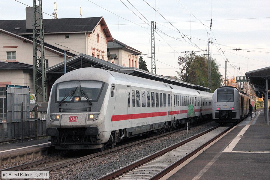 Deutsche Bahn - 73808091301-0
/ Bild: db738080913010_bk1111050035.jpg Deutsche Bahn - 73808091301-0
/ Bild: db738080913010_bk1111050035.jpg