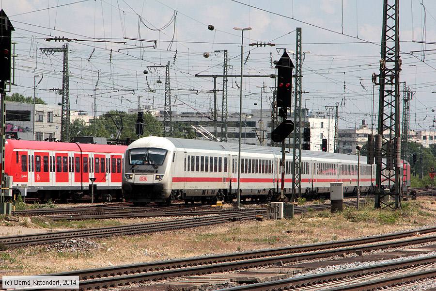 Deutsche Bahn - 73808091308-5
/ Bild: db738080913085_bk1406180032.jpg