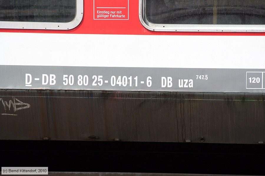 Deutsche Bahn - 50802504011-6
/ Bild: db508025040116_bk1006150192.jpg Deutsche Bahn - 50802504011-6
/ Bild: db508025040116_bk1006150192.jpg