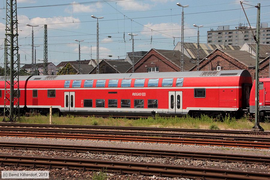Deutsche Bahn - 50802635466-4
/ Bild: db508026354664_bk1306060028.jpg Deutsche Bahn - 50802635466-4
/ Bild: db508026354664_bk1306060028.jpg