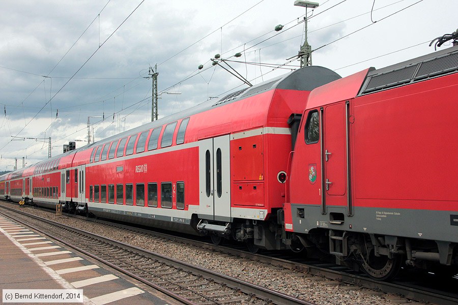 Deutsche Bahn - 50802635488-8
/ Bild: db508026354888_bk1408120336.jpg Deutsche Bahn - 50802635488-8
/ Bild: db508026354888_bk1408120336.jpg