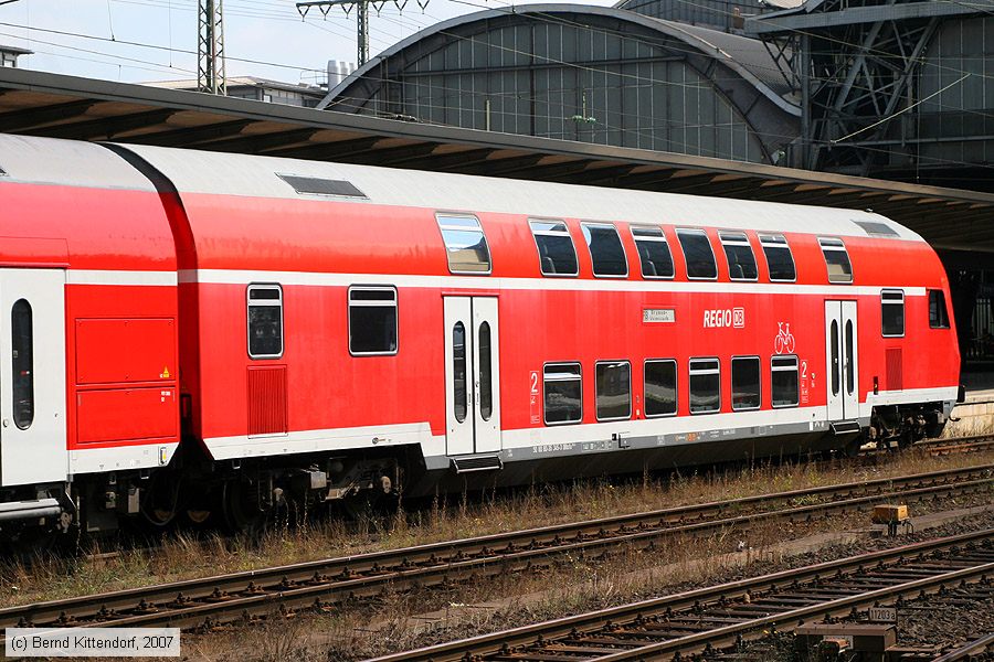 Deutsche Bahn - 50808035345-3
/ Bild: db508080353453_bk0708250060.jpg