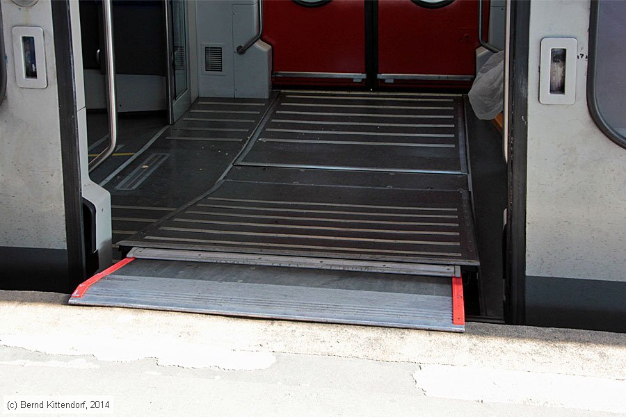 Deutsche Bahn - 50808675061-1
/ Bild: db508086750611_bk1409030025.jpg