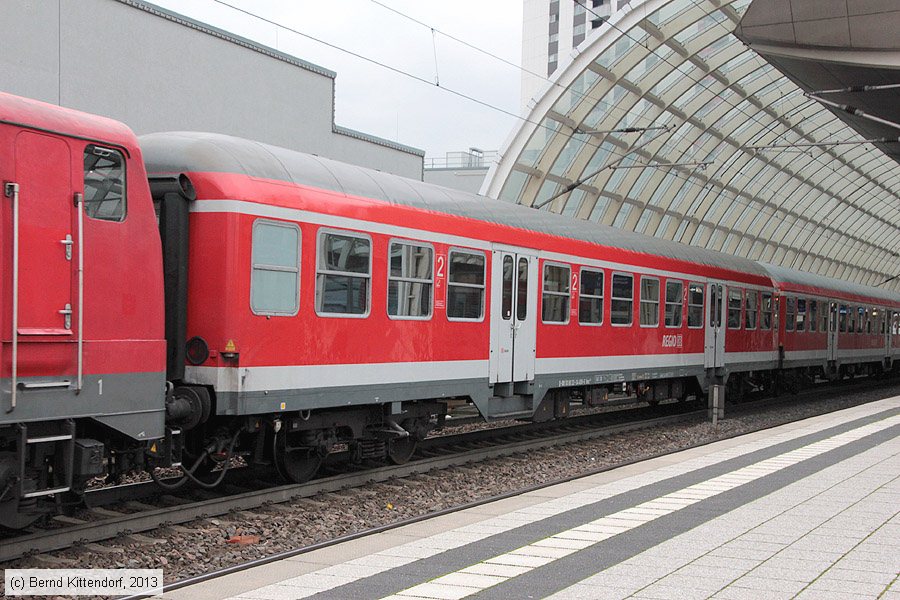 Deutsche Bahn - 50802234458-6
/ Bild: db508022344586_bk1311210020.jpg Deutsche Bahn - 50802234458-6
/ Bild: db508022344586_bk1311210020.jpg