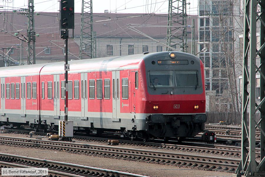 Deutsche Bahn - 50808033177-2
/ Bild: db508080331772_bk1303150122.jpg