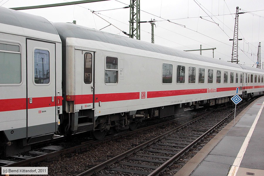 Deutsche Bahn - 61808594488-1
/ Bild: db618085944881_bk1110100073.jpg Deutsche Bahn - 61808594488-1
/ Bild: db618085944881_bk1110100073.jpg