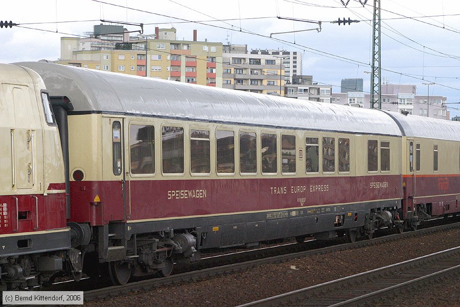 Deutsche Bahn - 61808890103-7
/ Bild: db618088901037_bk0604020074.jpg