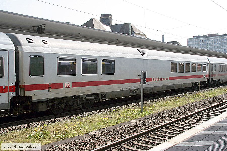 Deutsche Bahn - 61808890514-5
/ Bild: db618088905145_bk1104070097.jpg Deutsche Bahn - 61808890514-5
/ Bild: db618088905145_bk1104070097.jpg