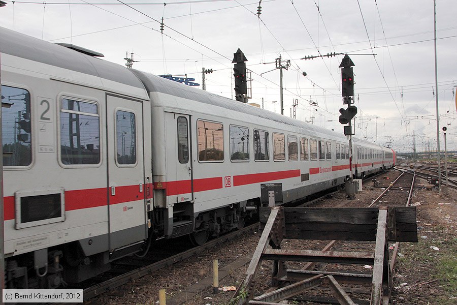 Deutsche Bahn - 61808890519-4
/ Bild: db618088905194_bk1207200017.jpg