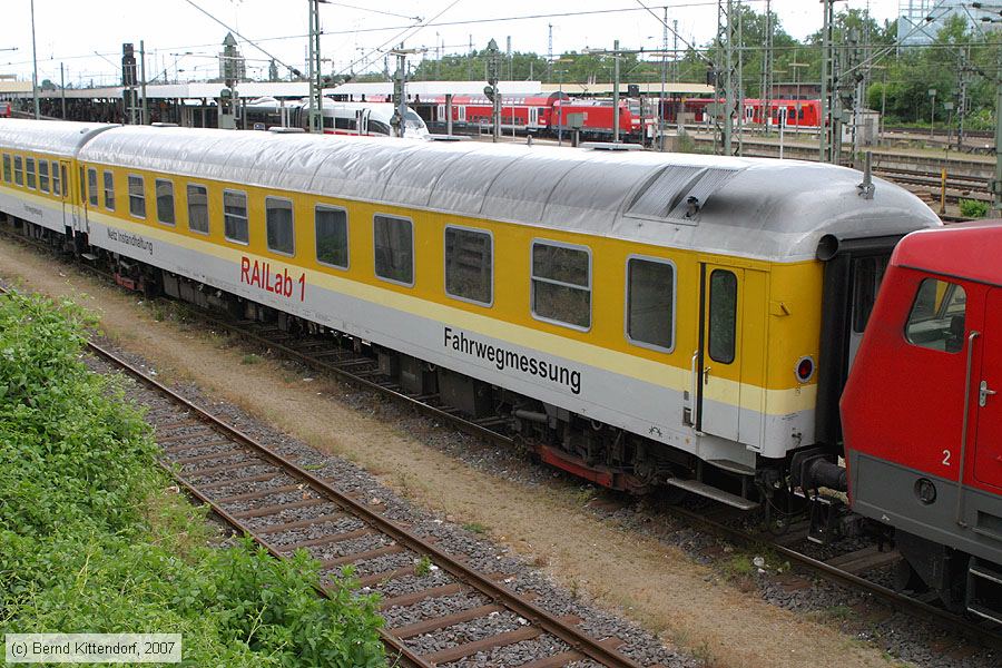 Deutsche Bahn - 63809991004-1
/ Bild: db638099910041_bk0705080034.jpg