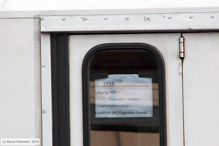 Deutsche Bahn - Zuglaufschild - IC 1958
/ Bild: zuglaufic1958_bk1408030226.jpg