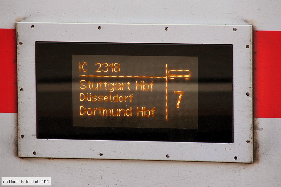 Deutsche Bahn - Zuglaufschild - IC 2318
/ Bild: zuglaufic2318_bk1108190017.jpg