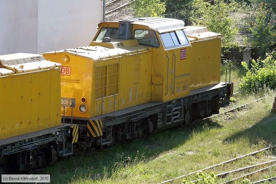 Deutsche Bahn - 203308-2
/ Bild: db2033082_bk1006160319.jpg