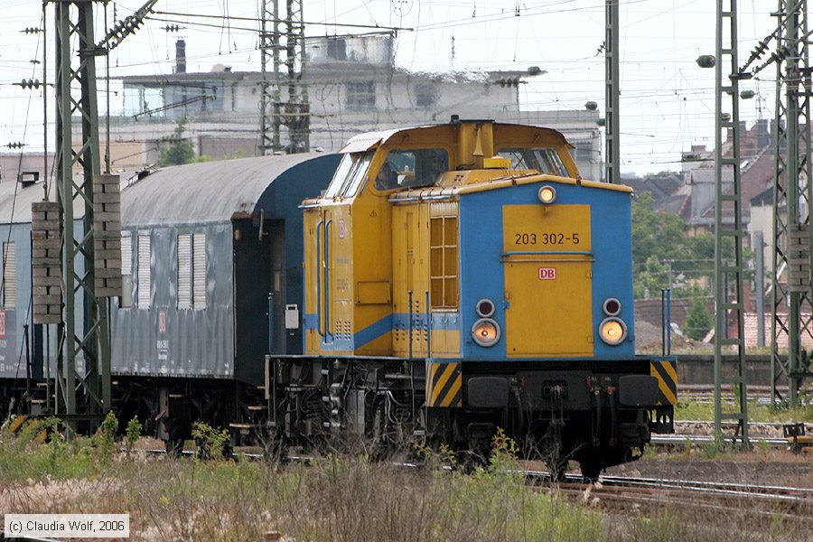 Deutsche Bahn - 203302-5
/ Bild: db2033025_cw0606050030.jpg