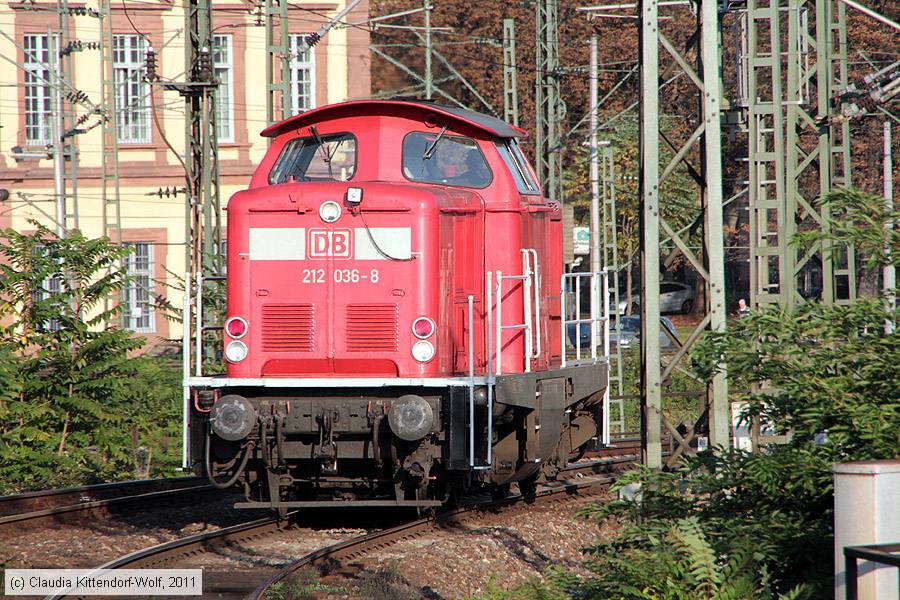 Deutsche Bahn - 212036-8
/ Bild: db2120368_cw1109270127.jpg Deutsche Bahn - 212036-8
/ Bild: db2120368_cw1109270127.jpg