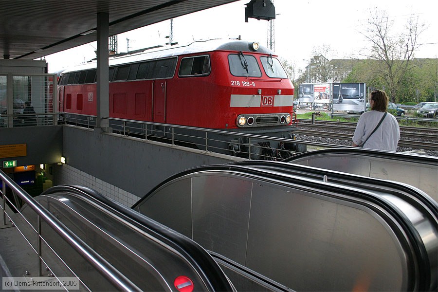 Deutsche Bahn - 218199-8
/ Bild: db2181998_e0016396.jpg