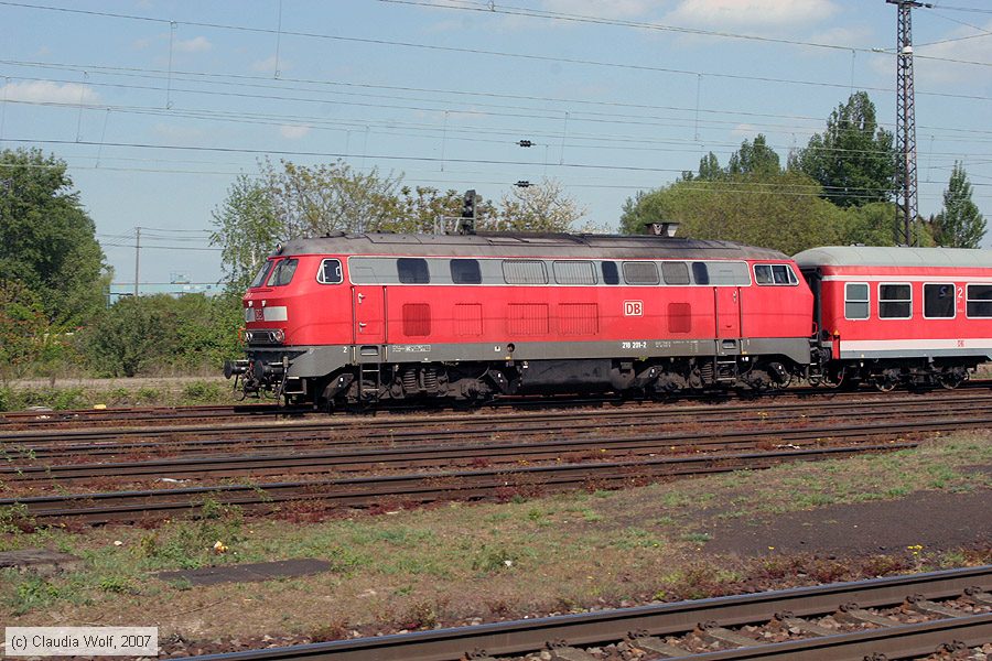 Deutsche Bahn - 218201-2
/ Bild: db2182012_cw0704200009.jpg