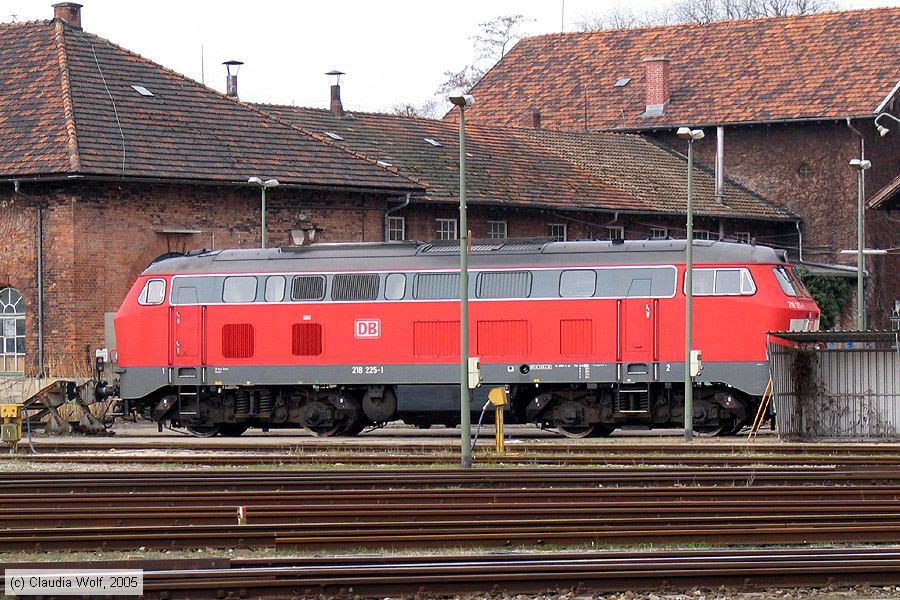 Deutsche Bahn - 218225-1
/ Bild: db2182251_cw008540.jpg