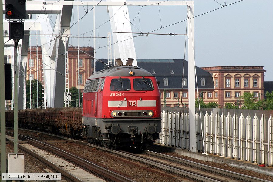 Deutsche Bahn - 218249-1
/ Bild: db2182491_cw1006100009.jpg Deutsche Bahn - 218249-1
/ Bild: db2182491_cw1006100009.jpg
