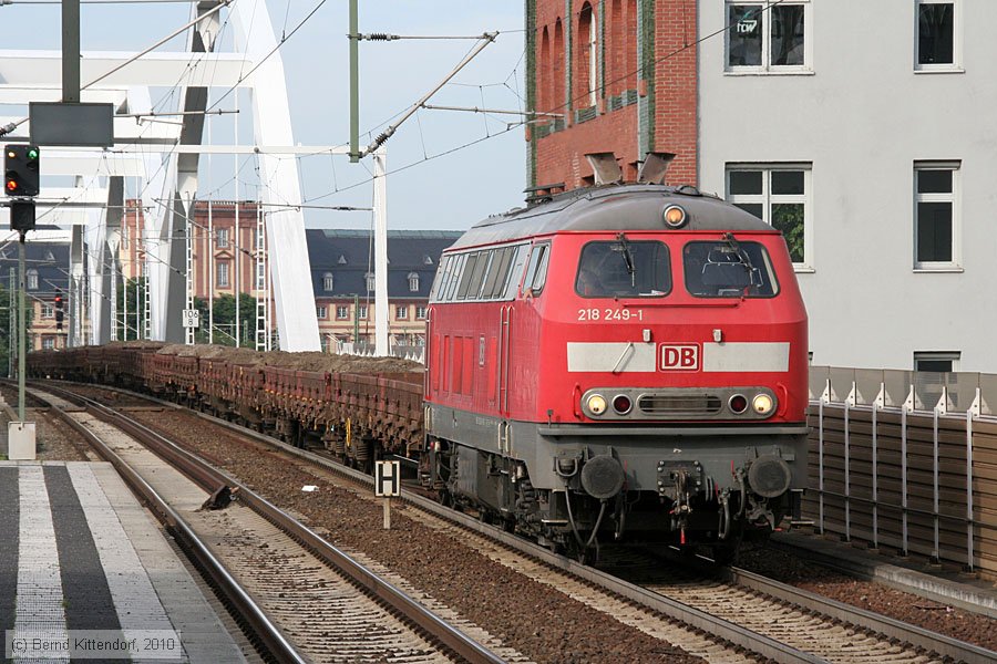 Deutsche Bahn - 218249-1
/ Bild: db2182491_bk1006100029.jpg
