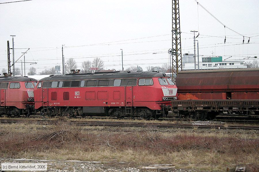 Deutsche Bahn - 218281-4
/ Bild: db2182814_e0014843.jpg